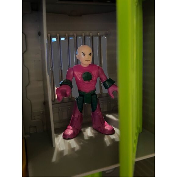 Fisher Price Imaginext DC Super Friends Batman Gotham City Police Dept Set - Picture 6 of 11